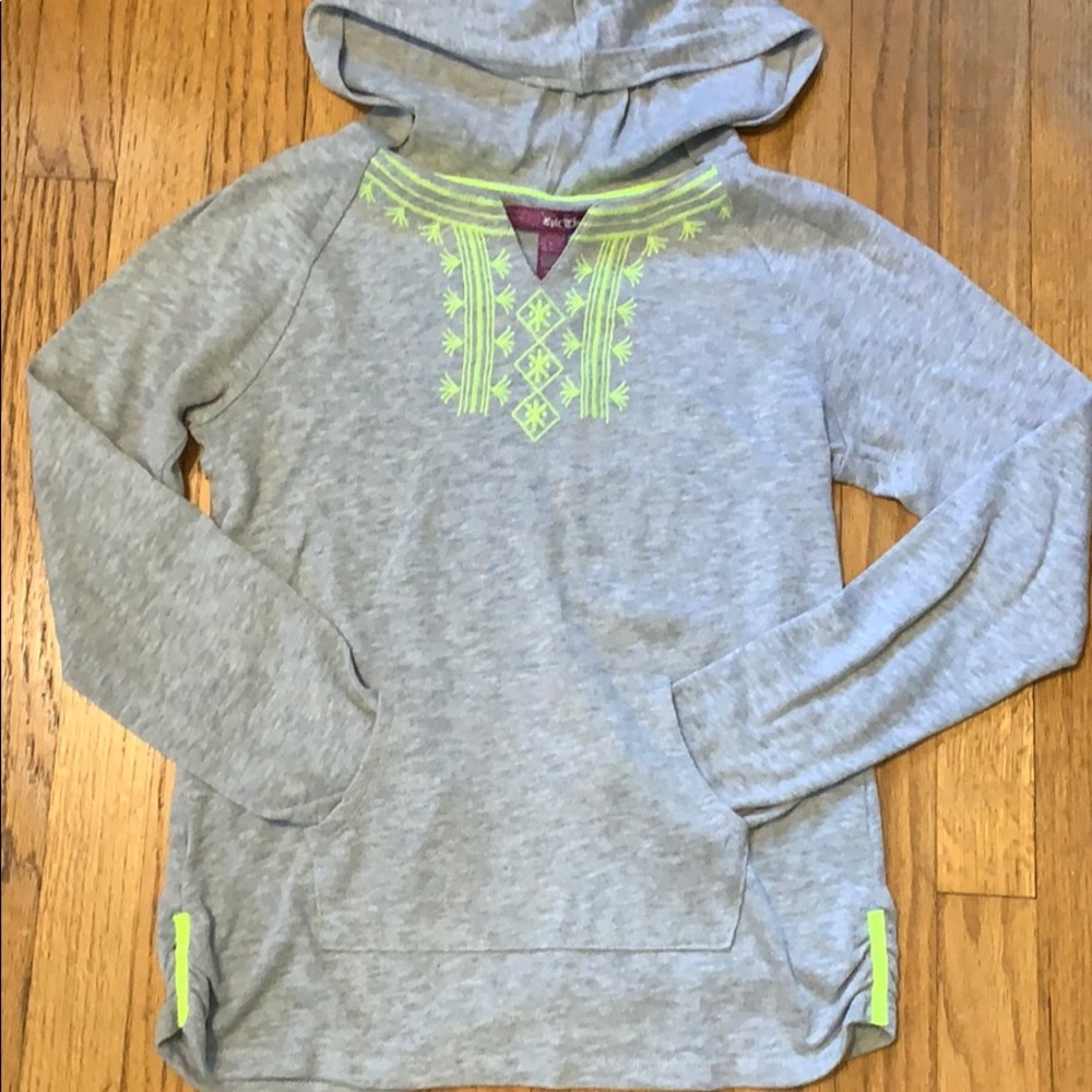 Epic Threads Light Pullover